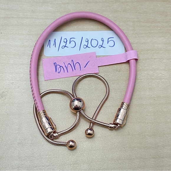 Pandora pink leather rose gold plated bracelet - Picture 6 of 7